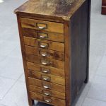 902 9316 CHEST OF DRAWERS